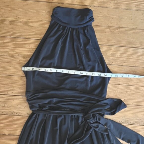 NWT Max & Cleo Keyhole back Halter Gown in Slate Grey Sz 6. - Picture 4 of 13